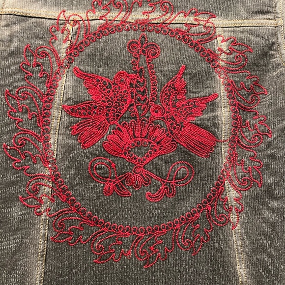 Free People we the free washed black denim Sherpa embroidered jacket NWT XS - Picture 6 of 8